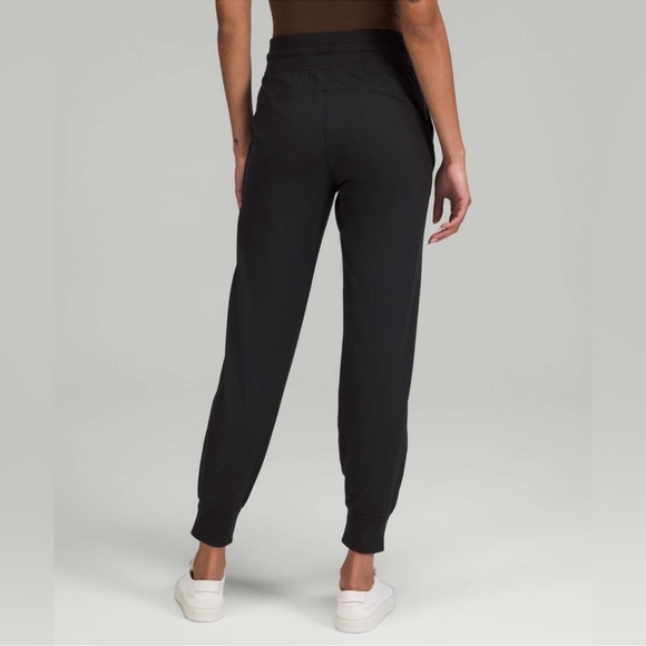 NWT Lululemon Athletica Black Ready to Rulu High-Rise Jogger
Full Length pants - Picture 8 of 16